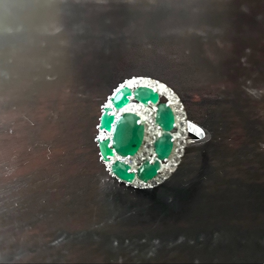 .925 Sterling Silver White Sapphire Emerald Ring - Picture 3 of 5